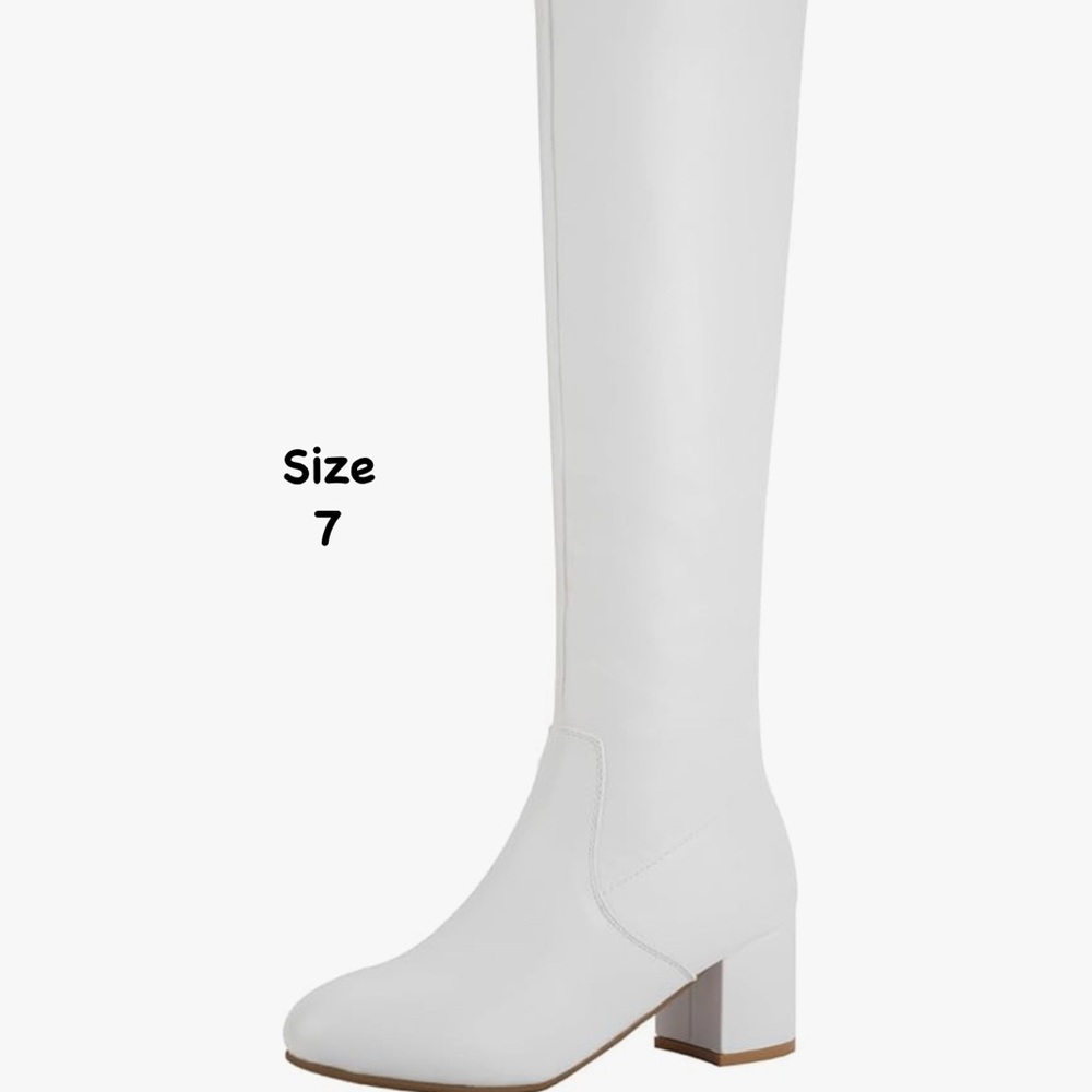 Chic White Heeled Boots